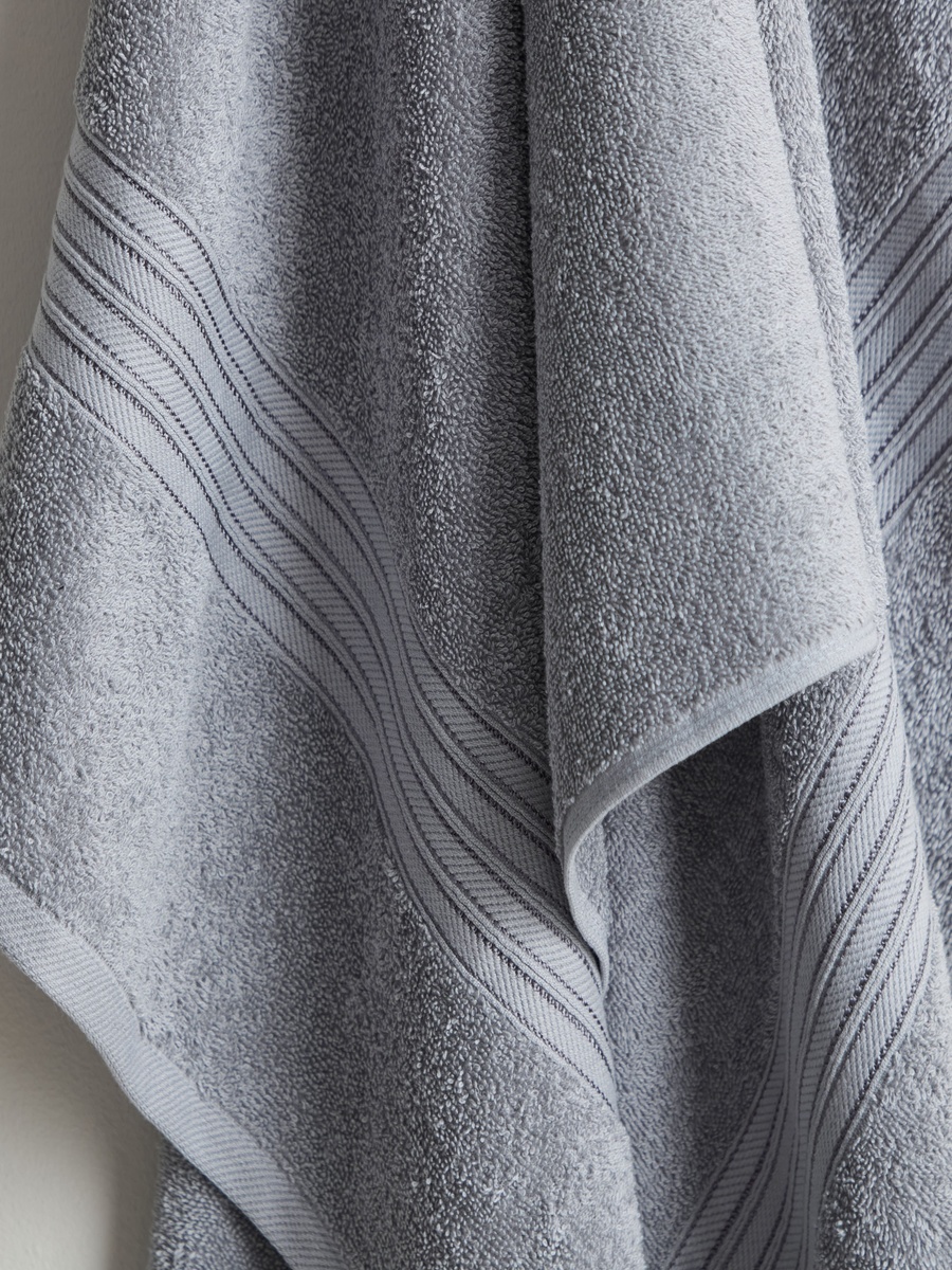 Essential Carded Bath Towel - 70x140 cm