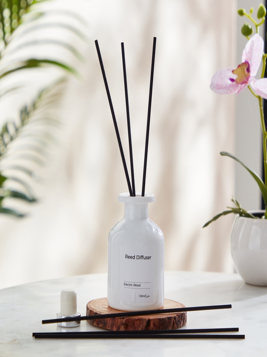 Balmy Electric Wood Reed Diffuser - 100 ml For Default Category at UAE ...