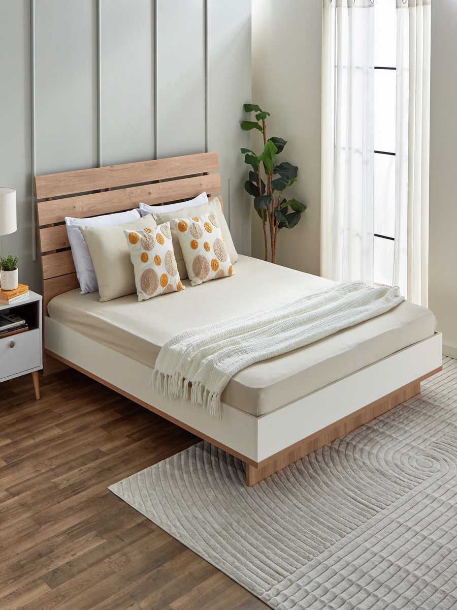 Derby Solid Microfiber Queen Fitted Sheet - 150x200+25 cm