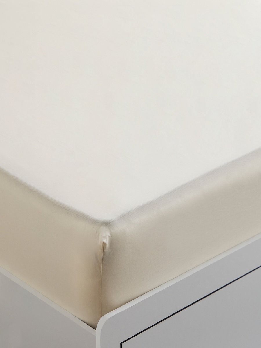 Essential Cotton Queen Fitted Sheet - 150x200+36 cm