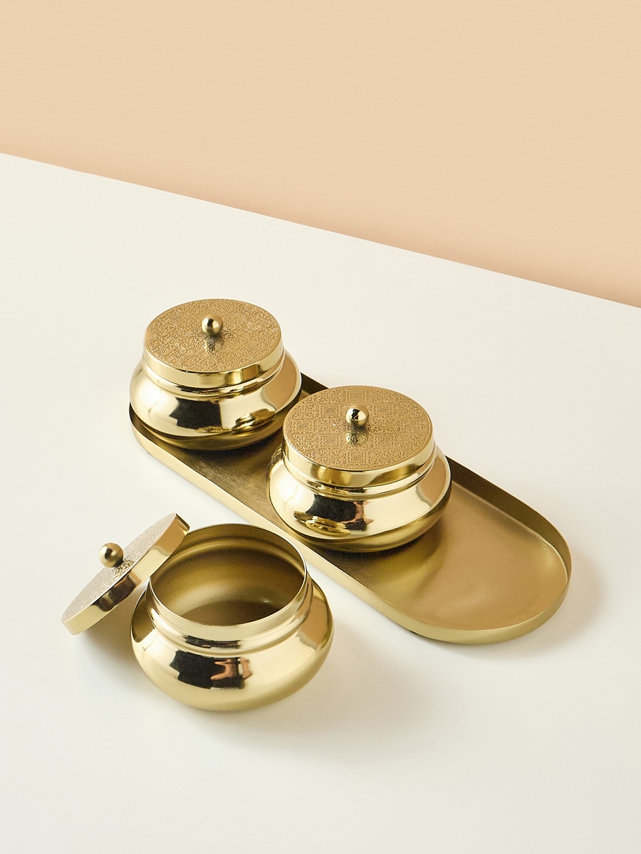 Iron 3-Piece Bowl with Lid and Tray Set