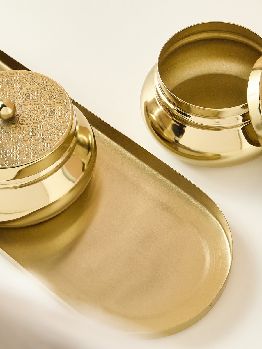 Iron 3-Piece Bowl with Lid and Tray Set