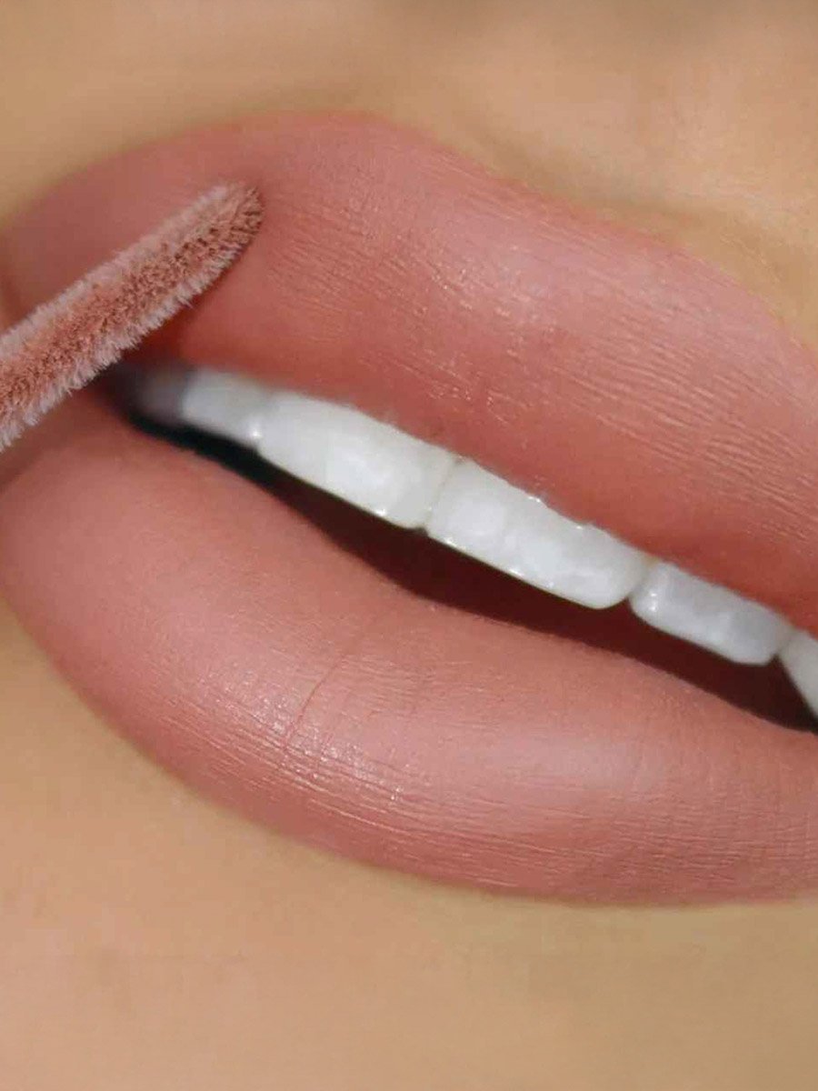 أحمر شفاه سائل مطفي - 11 لاست تاتش