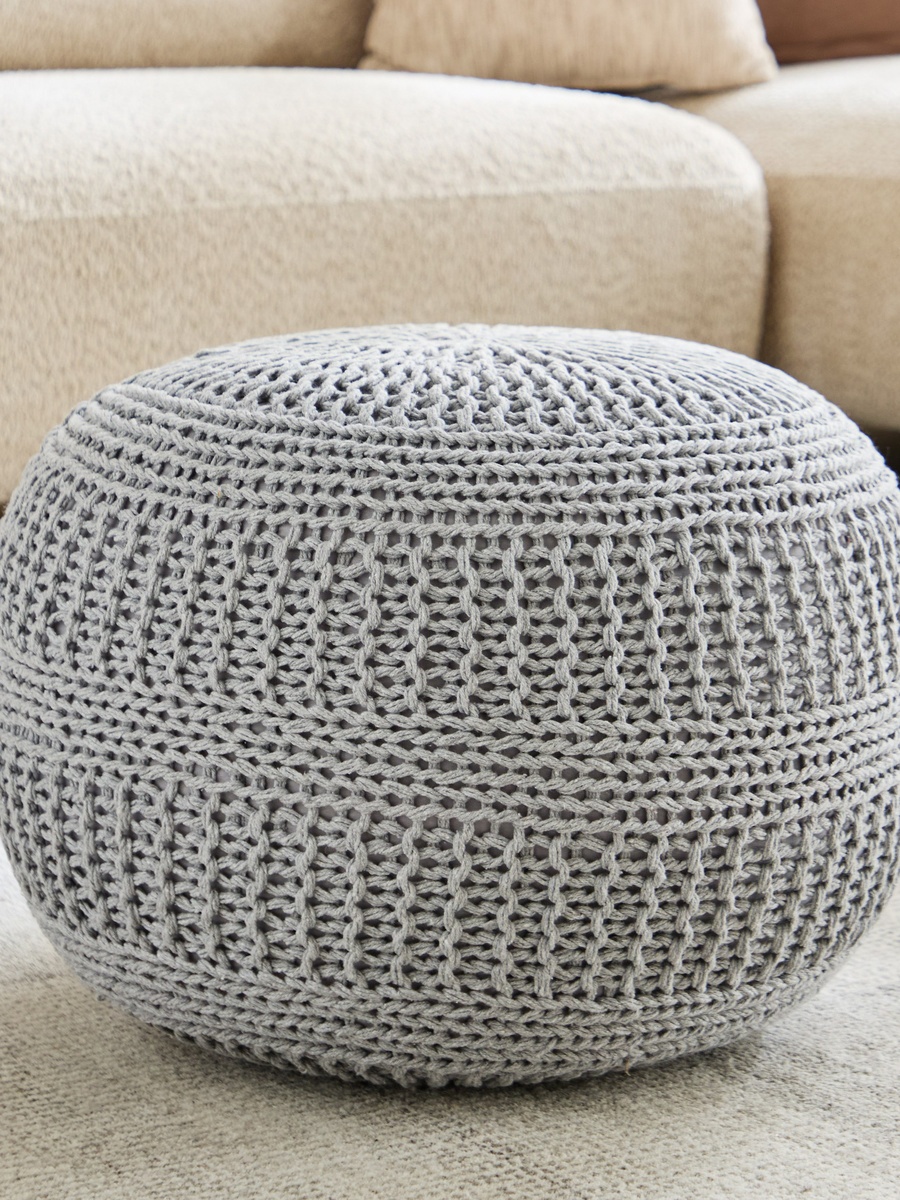 Essential Cable Knitted Pouf - 50x50x35 cm