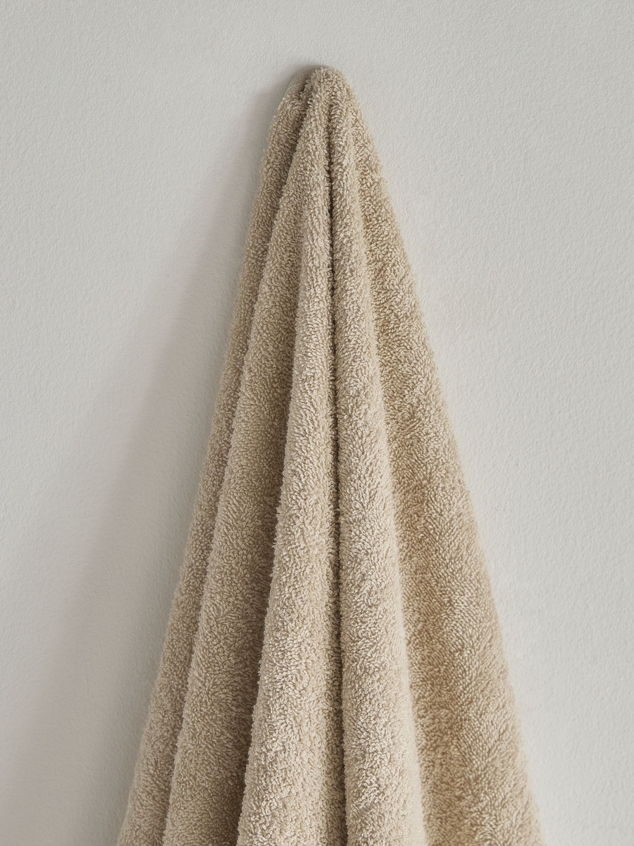 Essential Carded Bath Towel - 70x140 cm