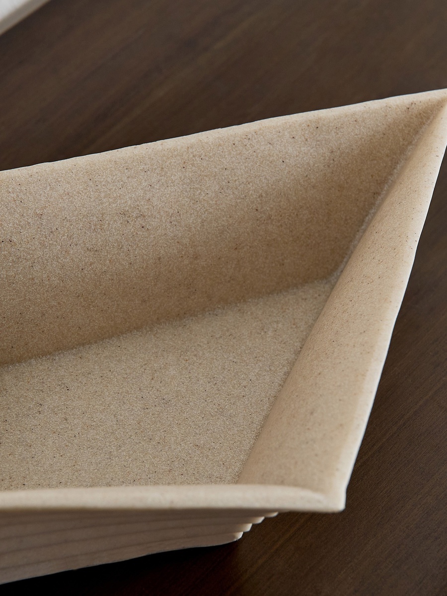 وعاء ديكور مضلع من سيلتون - 25*25*12 سم