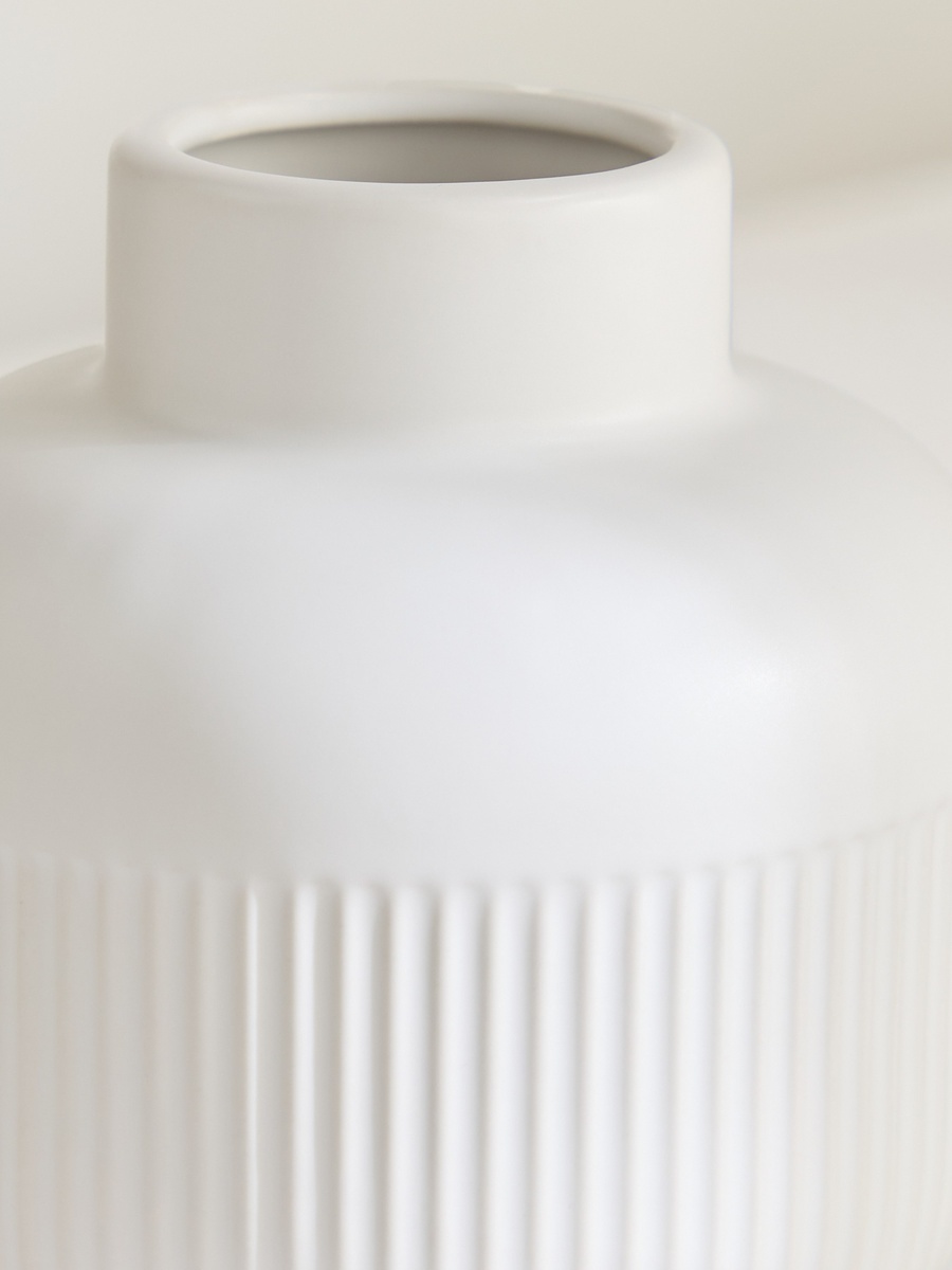 Sansa Roma Ceramic Vase - 13x13x13.5 cm