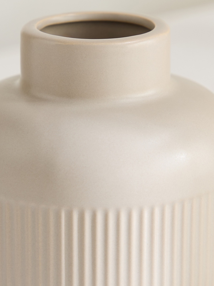Sansa Roma Ceramic Vase - 13x13x13.5 cm