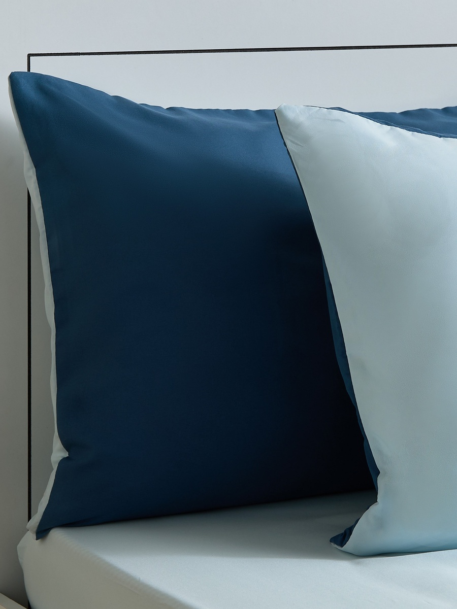 Flipzy 2-Piece Reversible Microfibre Pillow Cover Set - 50x75 cm