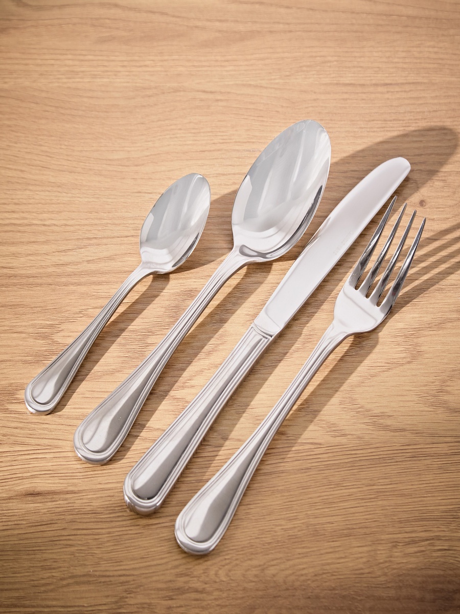 Ridge 16-Piece 18/10 Stainless Steel Cutlery Set