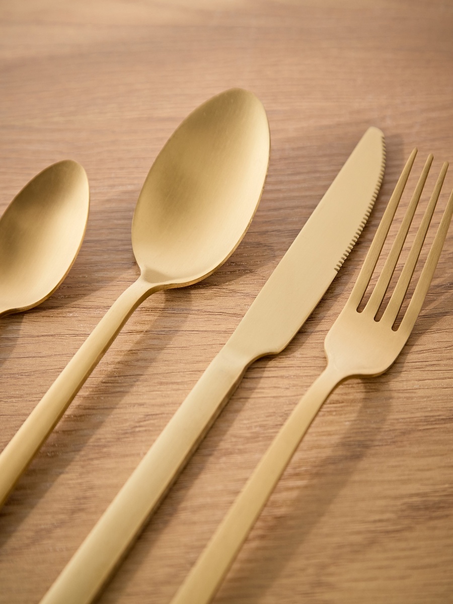 Tava 16-Piece 18/0 Stainless Steel Cutlery Set