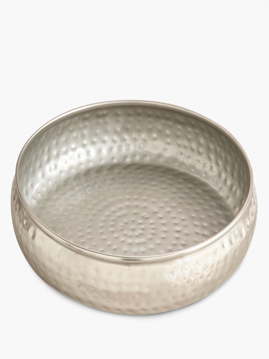 Avya Metal Hammered Urli - 30x30x7 cm