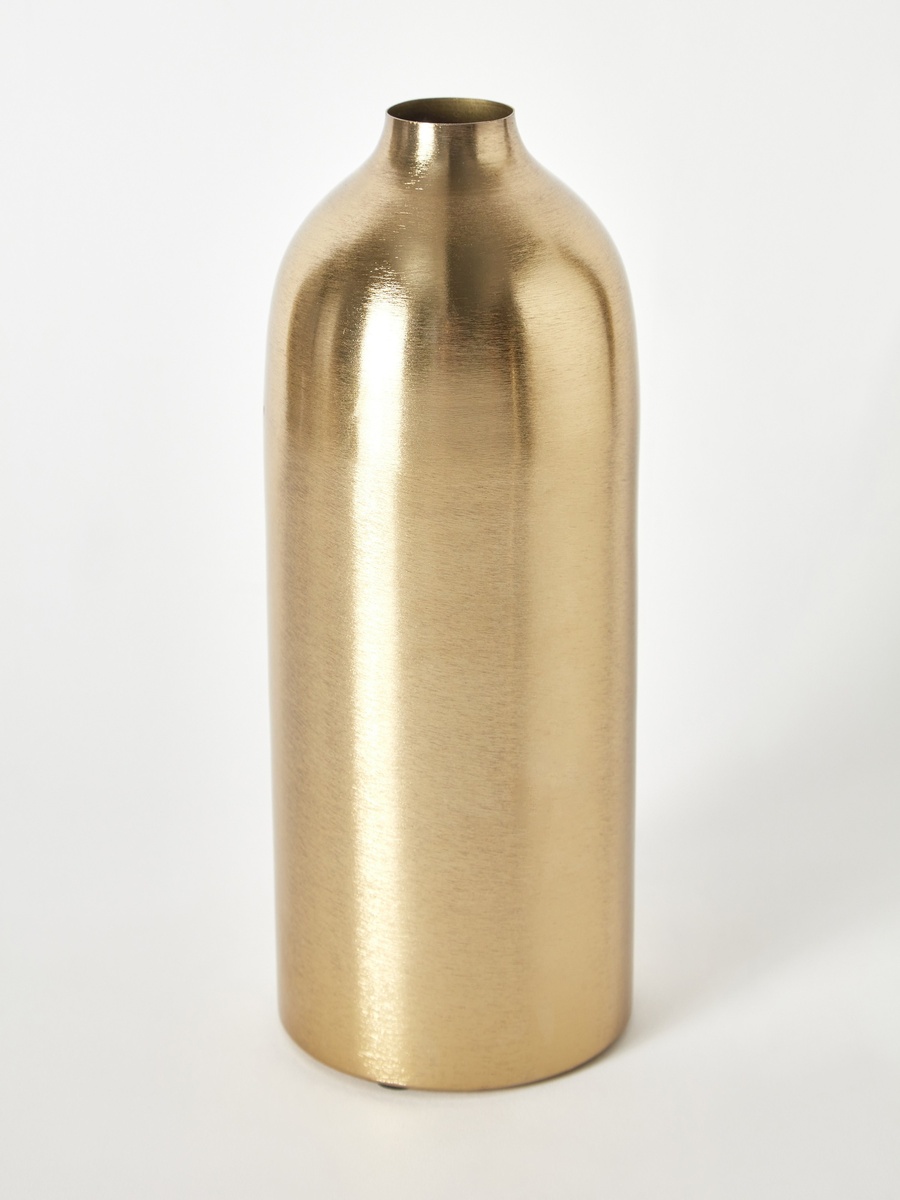 Avya Metal Cylindrical Vase - 11x11x21 cm