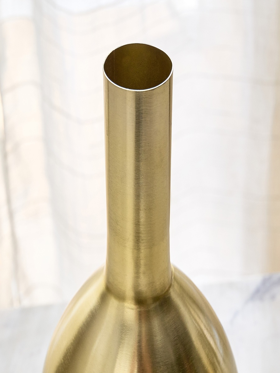Avya Metal Narrow Mouth Vase - 15x15x48 cm