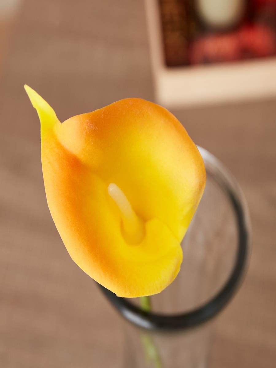 Aria PU Lily Stem - 36 cm