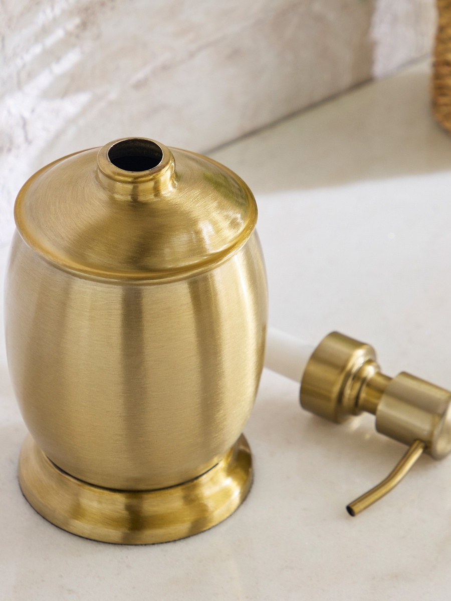 Avya Soap Dispenser