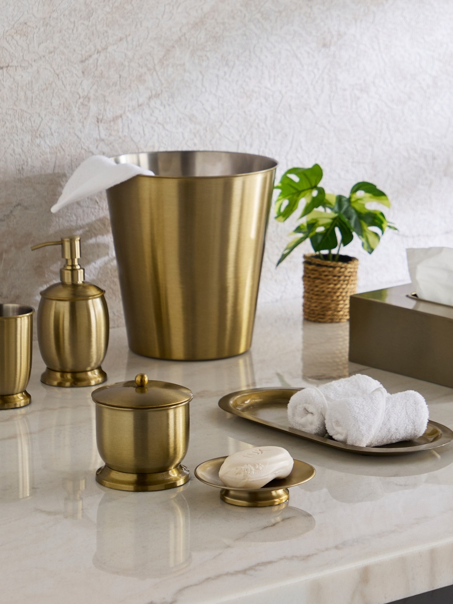 Avya Towel Tray
