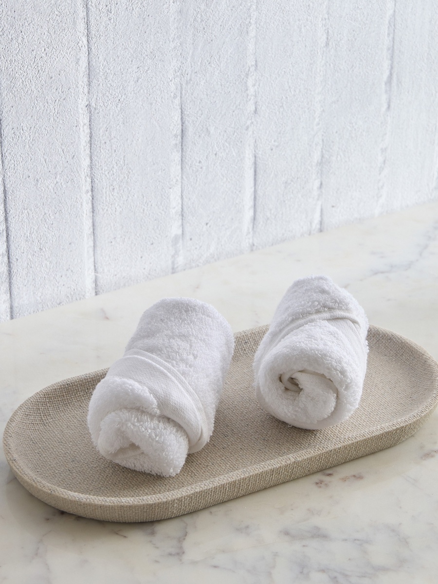 Satin Resin Towel Tray