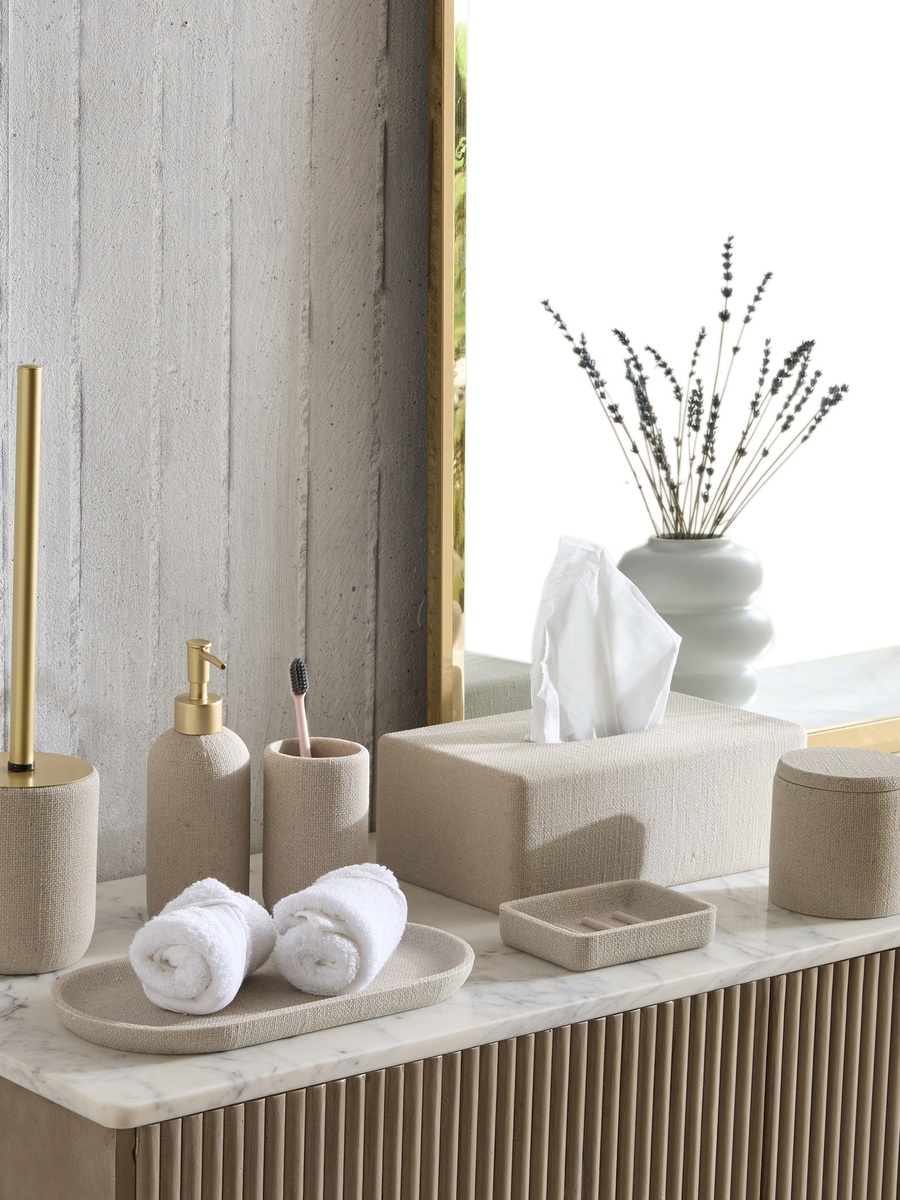 Satin Resin Towel Tray