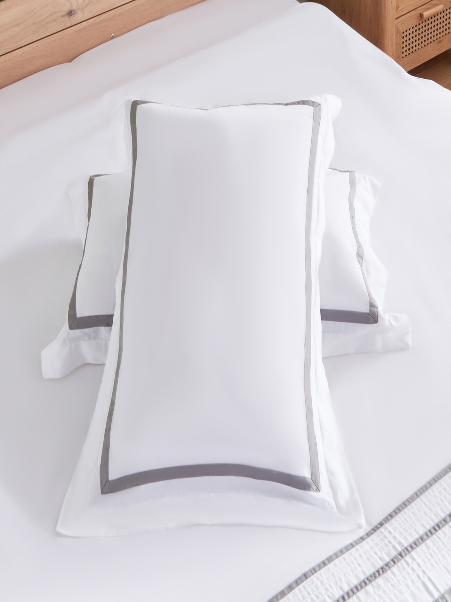 Grande Affordables White Haven Voul 3-Piece Queen/King Striped Cotton Duvet Cover Set - 220x220 cm