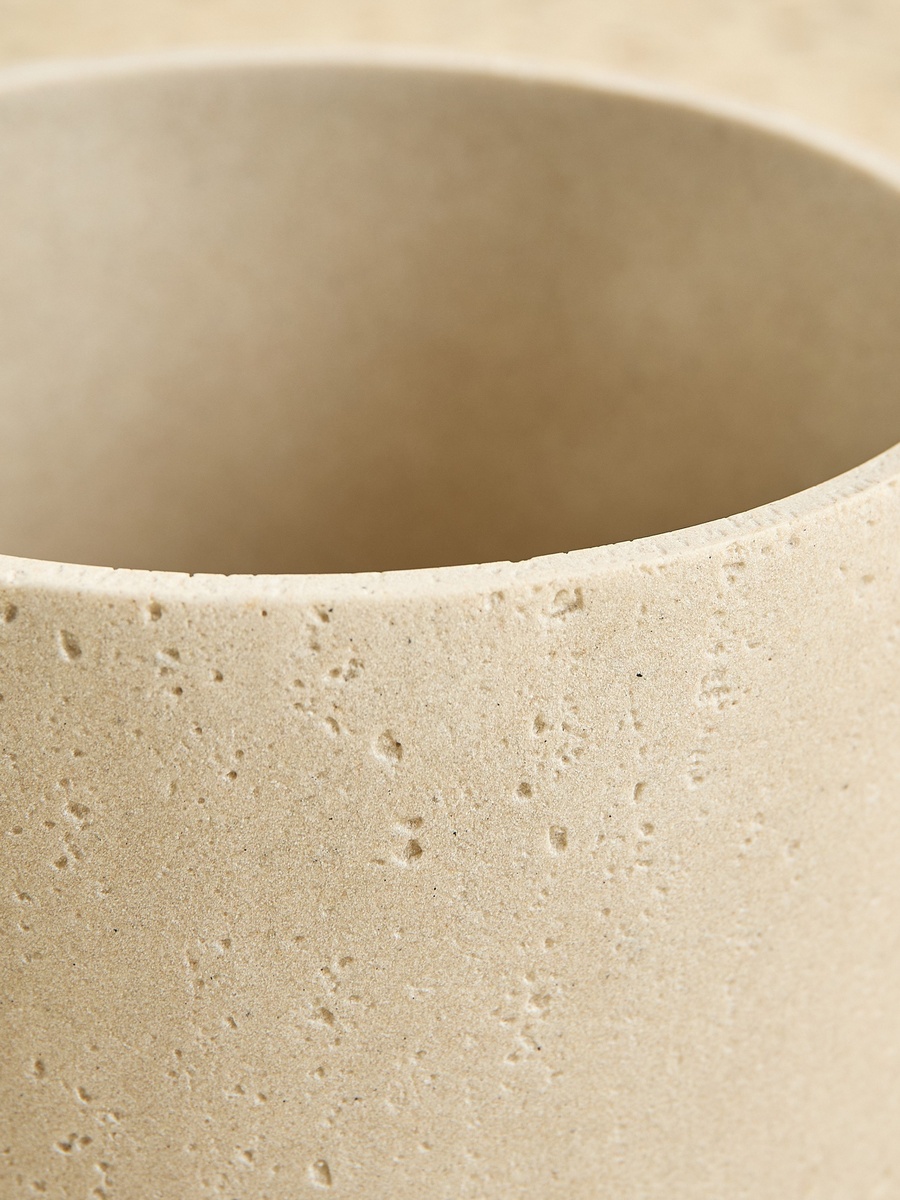 Avant Resin Waste Bin