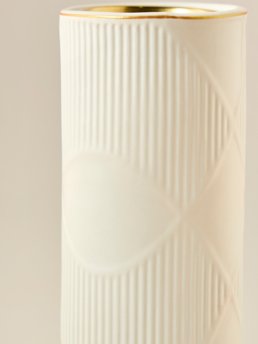 Hiba Textured Incense Burner