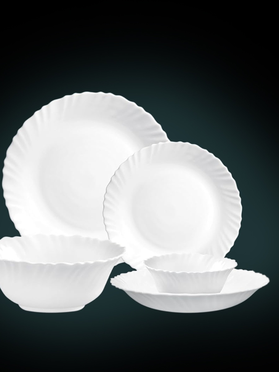 ORA MIA 18-Piece Opalware Dinner Set, White