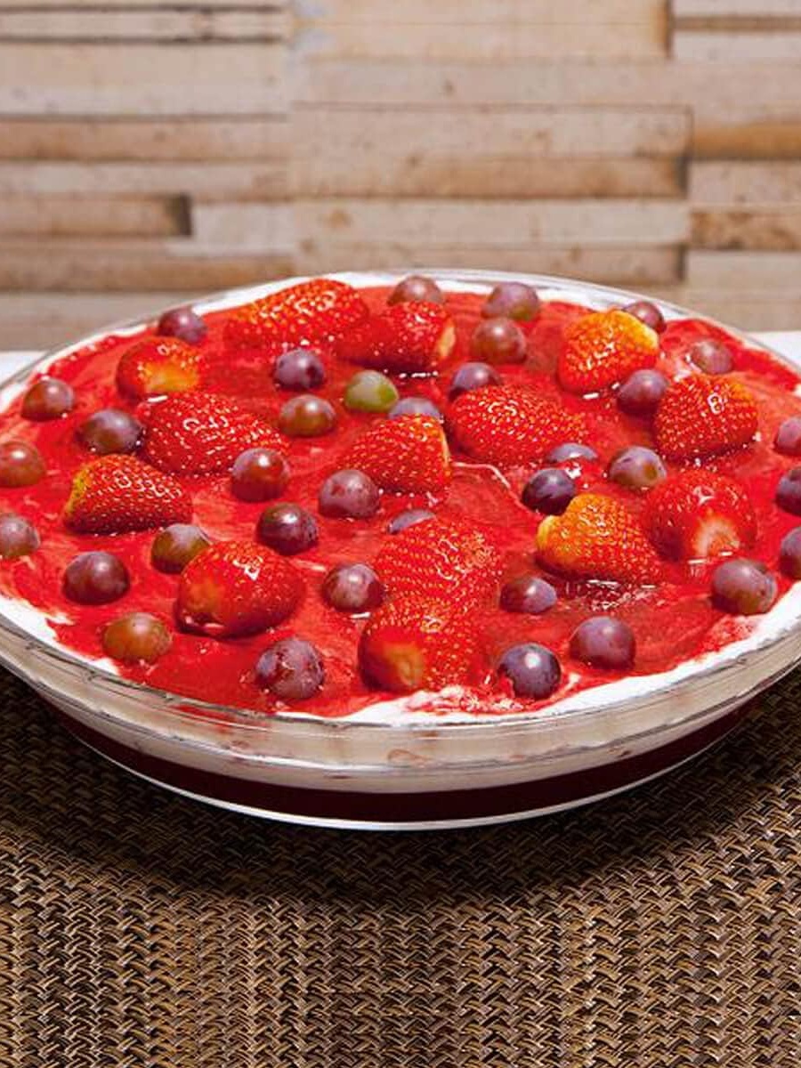 Medium Fluted Glass Pie Dish 1.3L