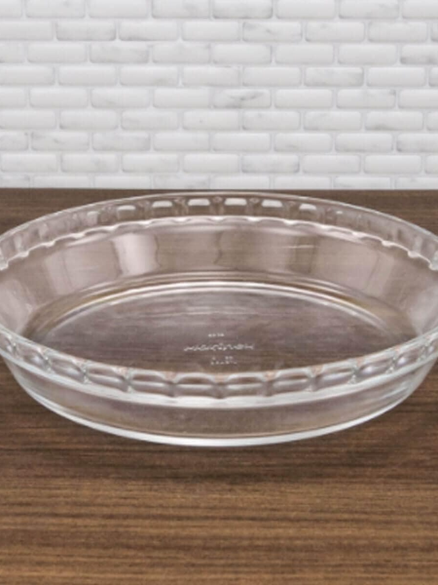 Large Fluted Glass Pie Dish 1.6L