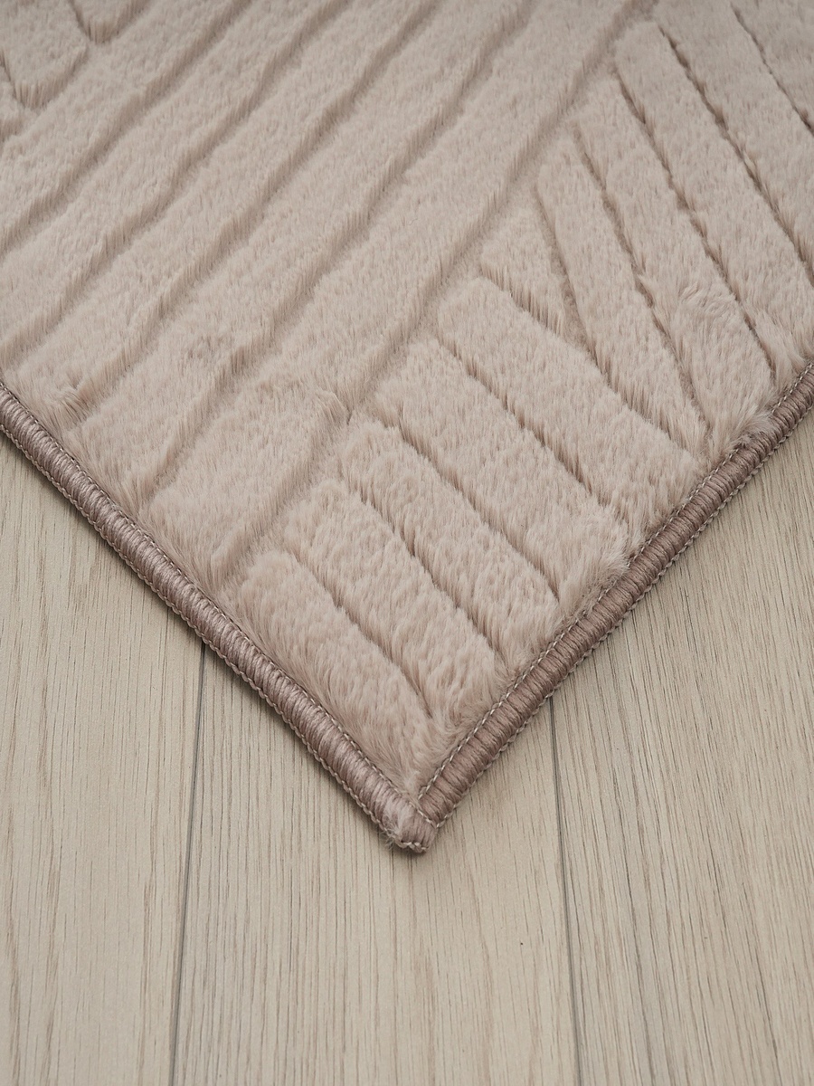 Elsdon Volco Patterned Rabbit Fur Rug - 200x300 cm