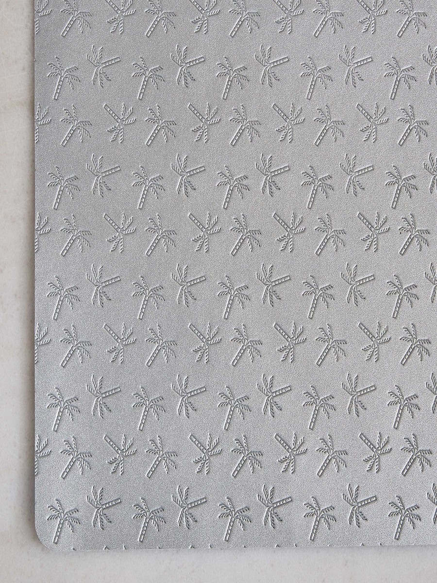 LayOn Palm Embossed Placemat - 30x45 cm