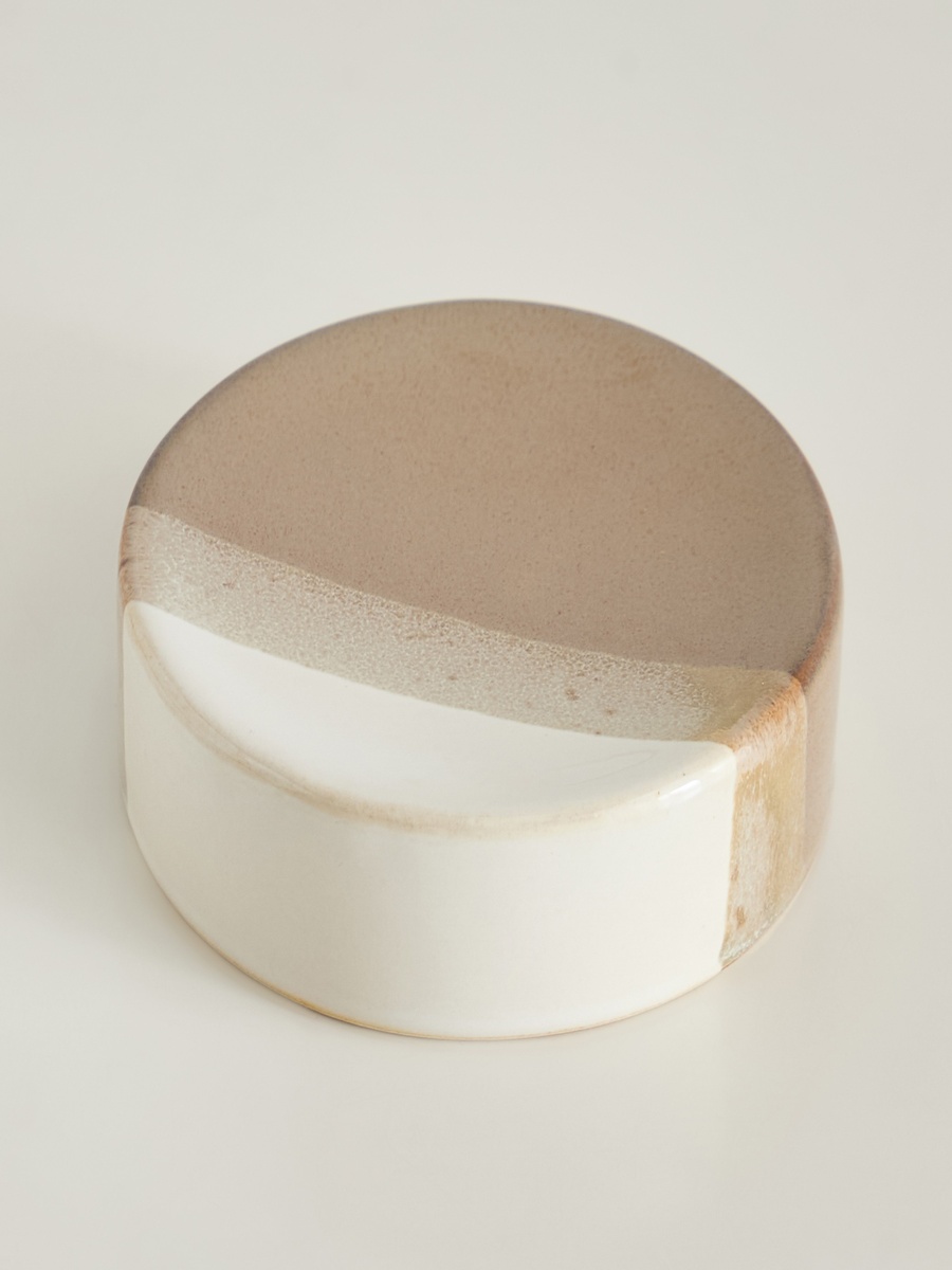 Salton Ceramic Soap Dish