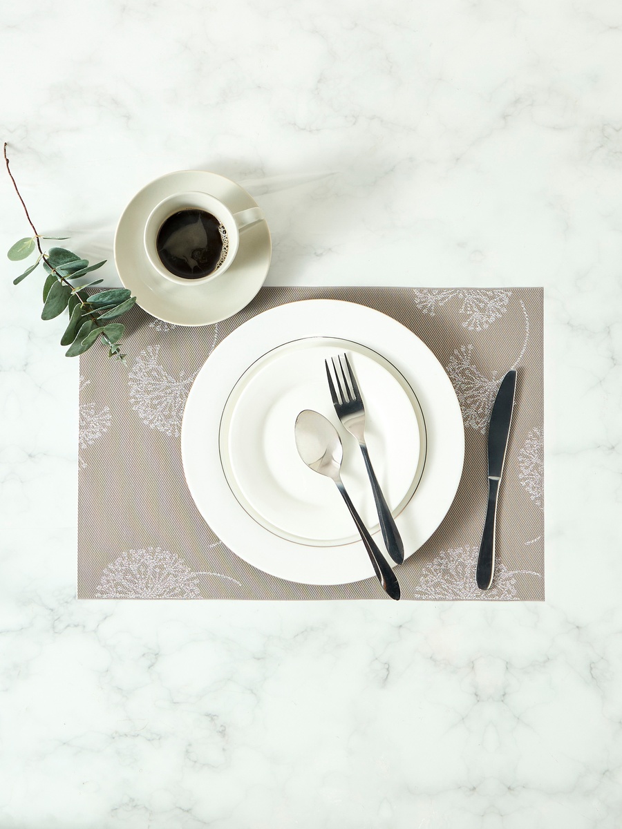 Dandelion Textured 4-Piece Placemat Set