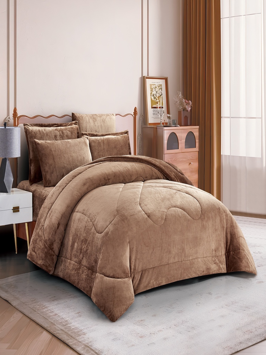 Plush Velvet Comforter Set - King Size