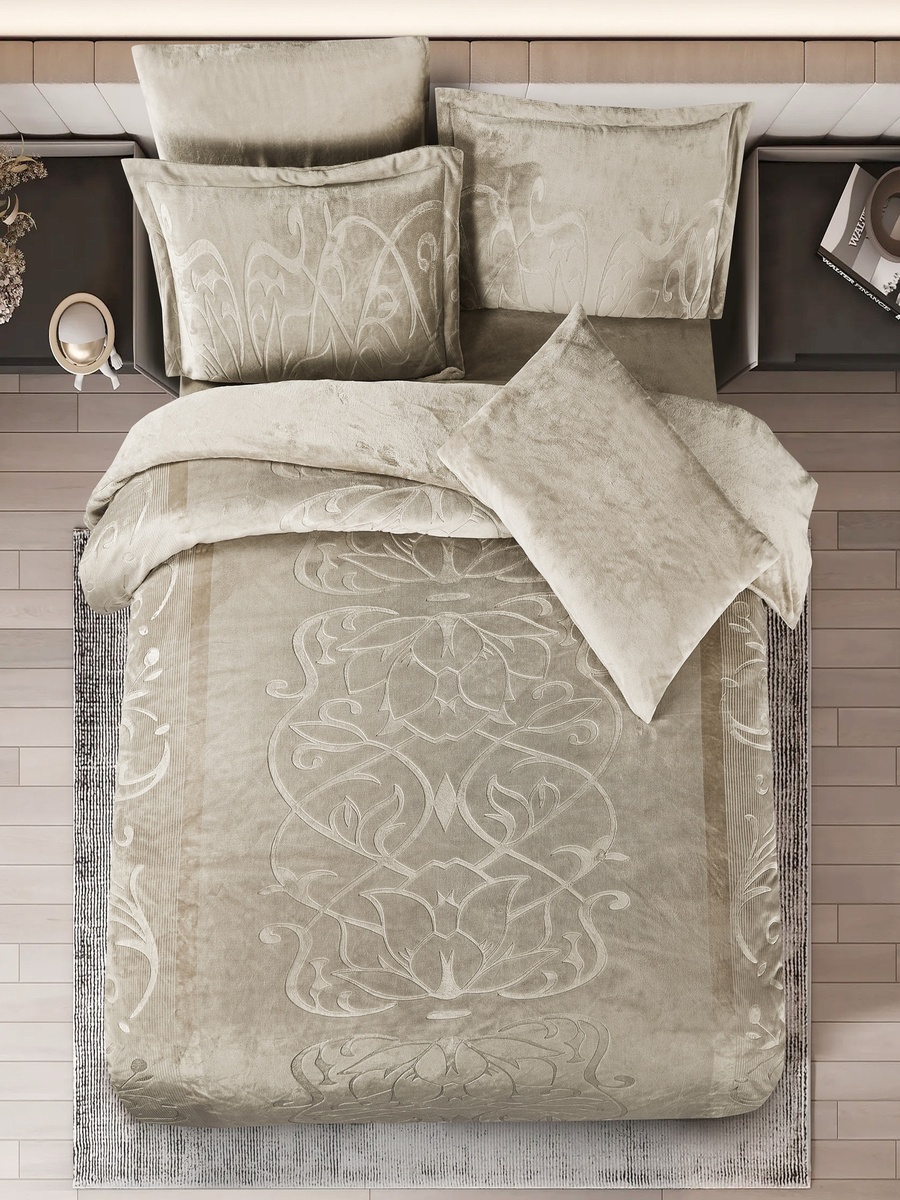 Embossed Velvet Plush Comforter Set