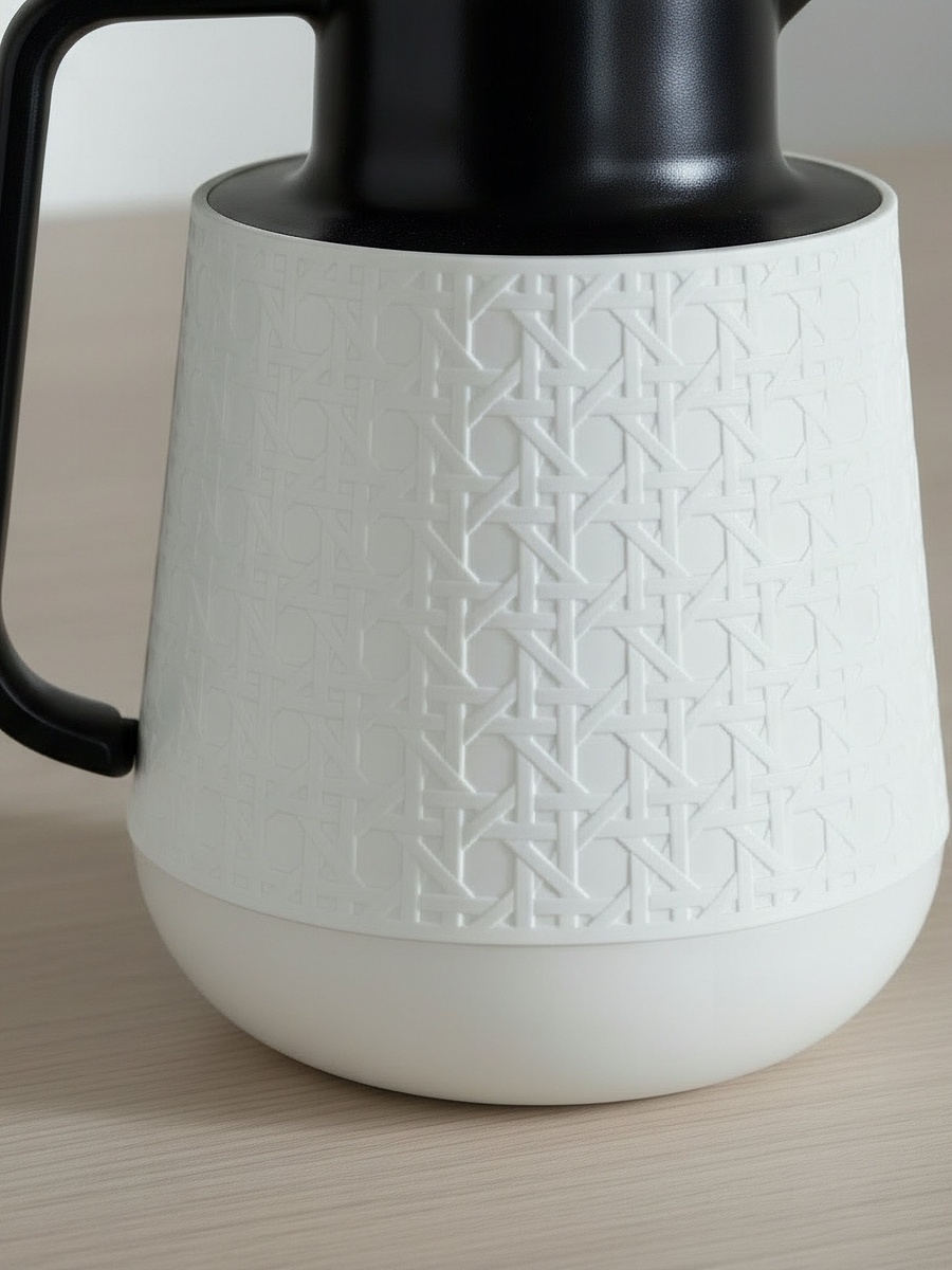 Ridge Textured Flask - 1 L