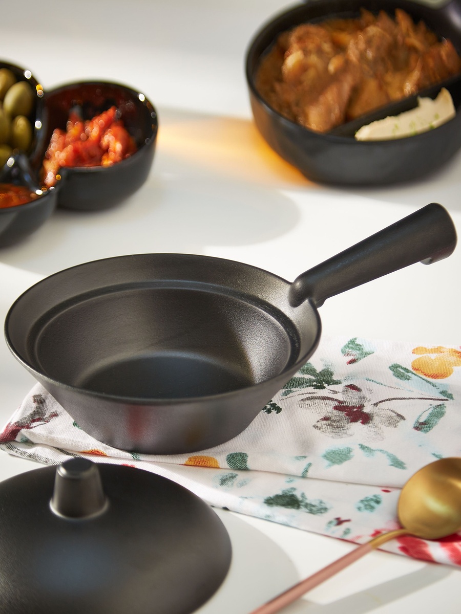 Classic Rice Pot with Lid - 26.5 cm