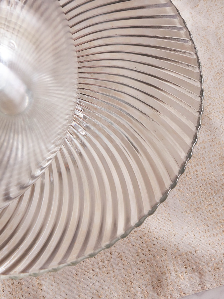 Vintage Cake Dome