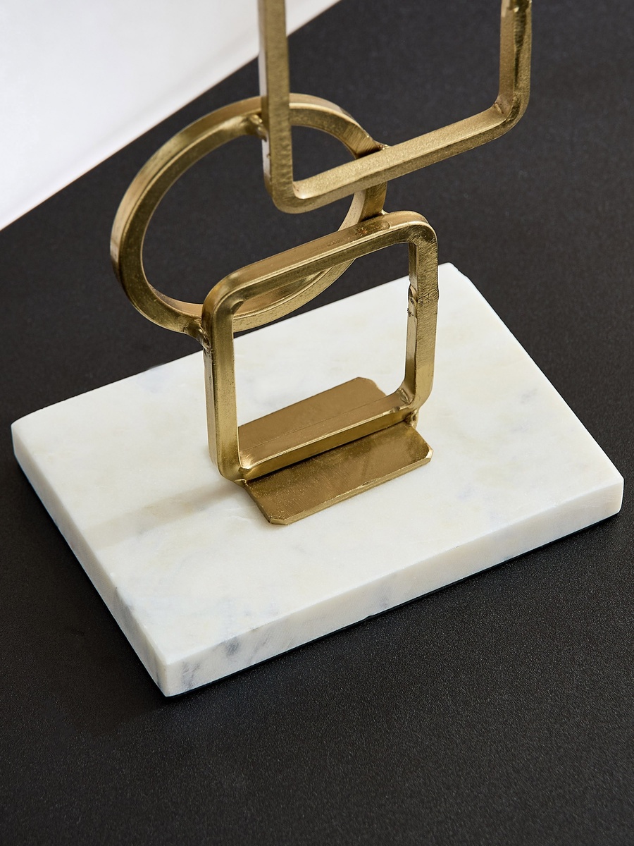 Blake Metal Pillar Candleholder with Marble Base - 16x10x34 cm