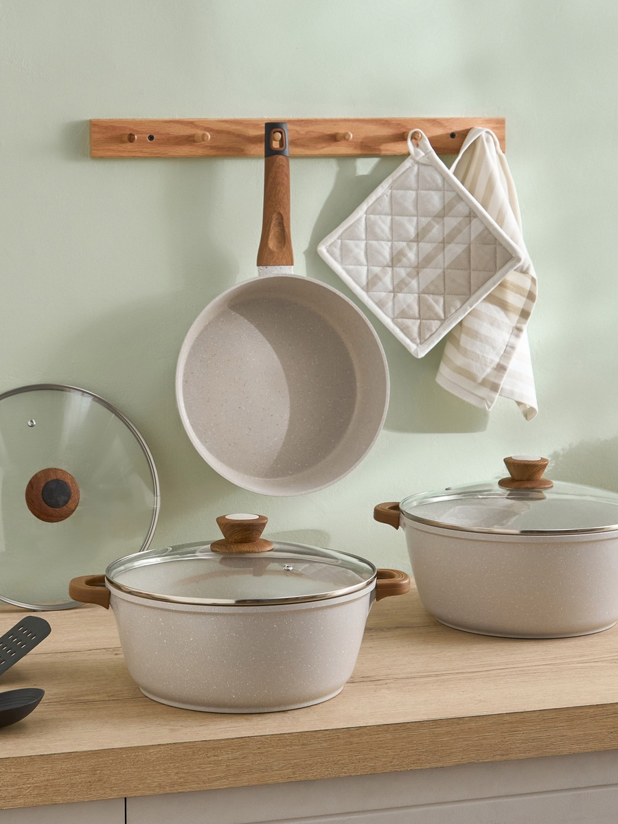 La Natura Induction Casserole with Lid - 28 cm