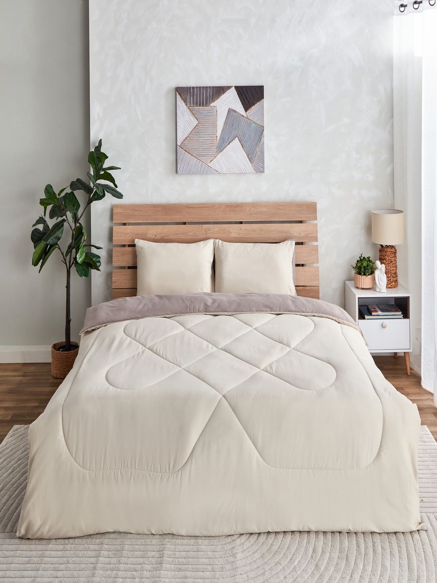 Derby 3-Piece Reversible Microfiber King Comforter Set - 220x240 cm