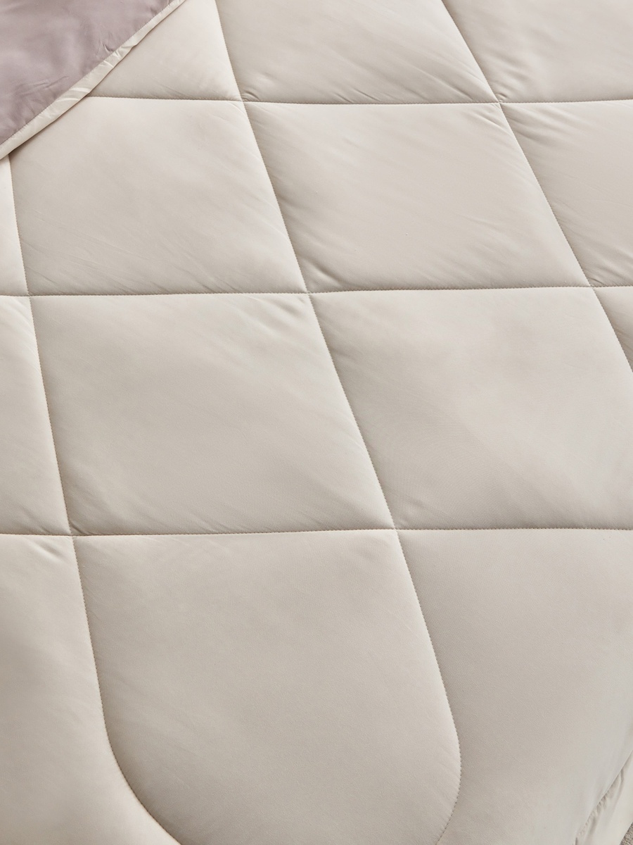 Derby 3-Piece Reversible Microfiber King Comforter Set - 220x240 cm