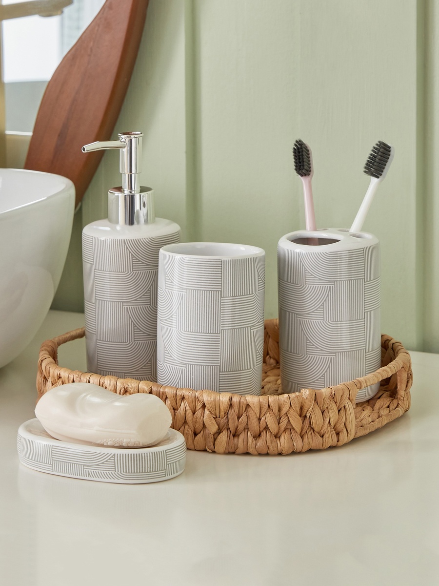 Aristo 4-Piece Ceramic Bathroom Accessory Set