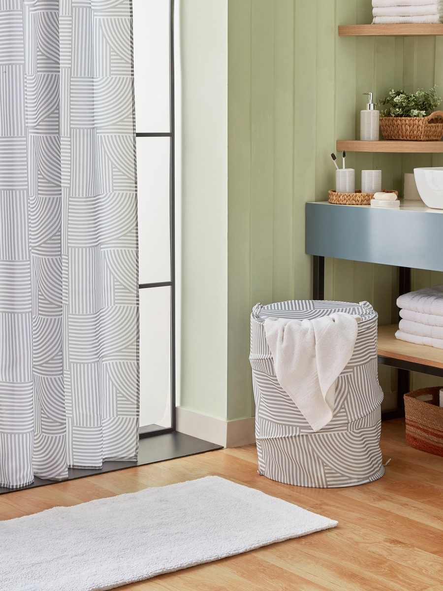 Aristo 4-Piece Ceramic Bathroom Accessory Set