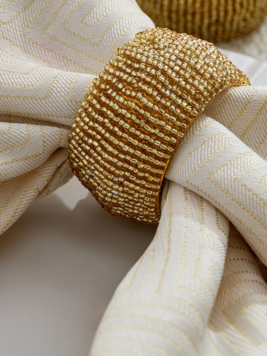 Blaze 4-Piece Beaded Napkin Rings Set - 5 cm
