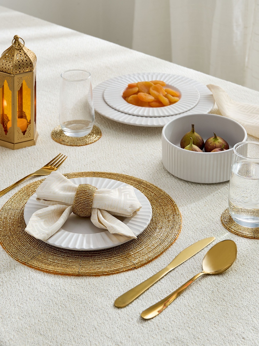 Blaze 4-Piece Beaded Napkin Rings Set - 5 cm
