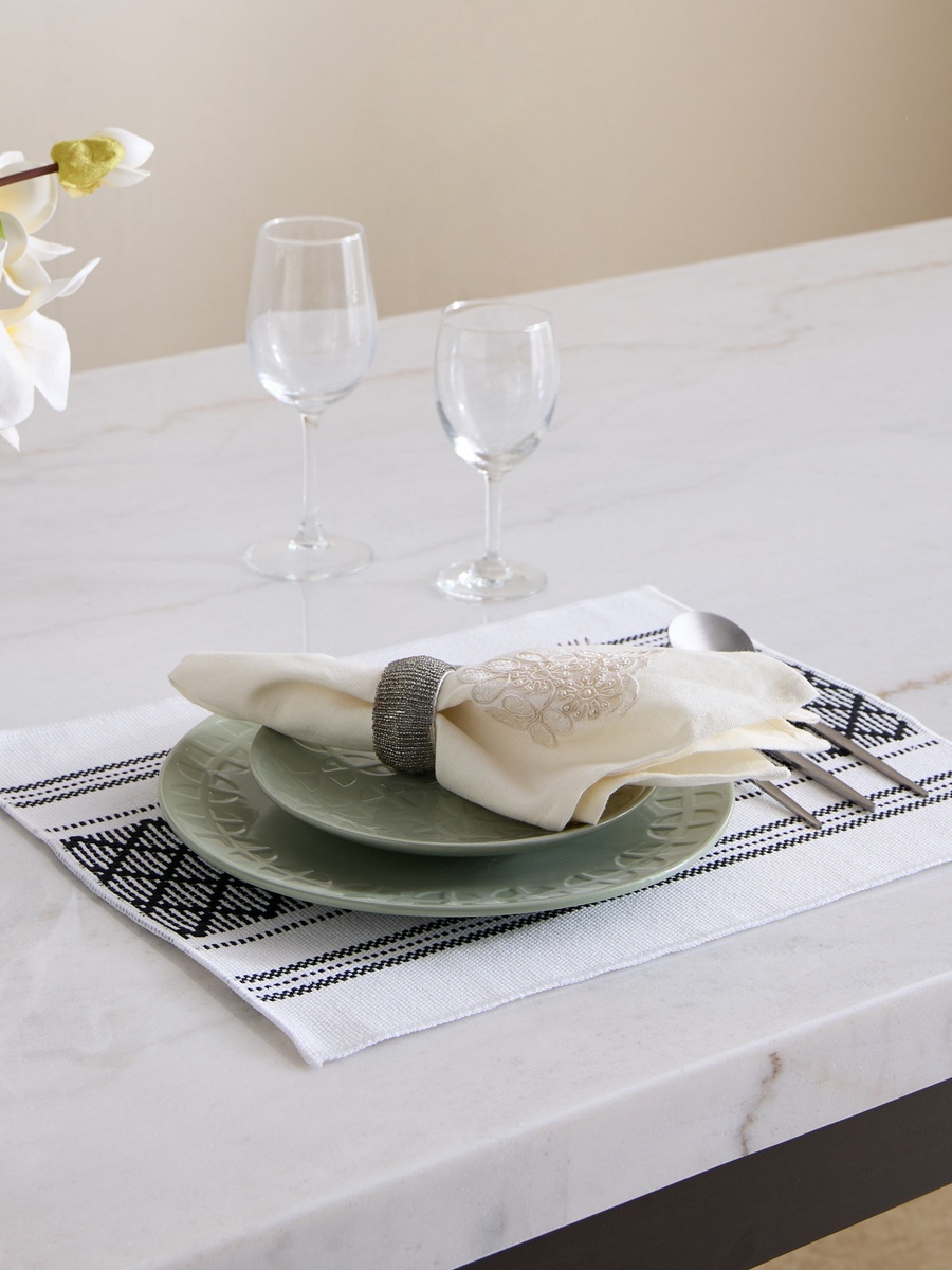 Sara Polyester Placemat-35x45cm
