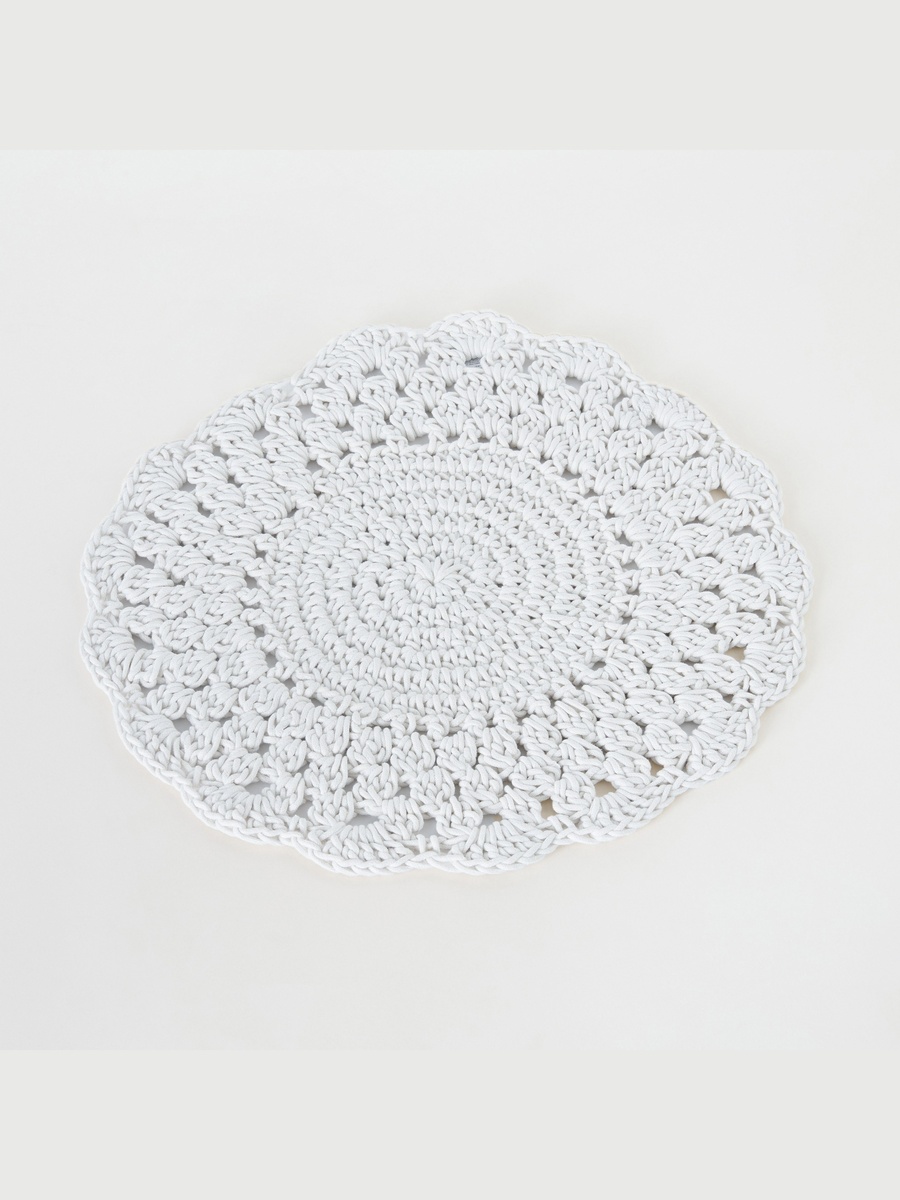 Knotscape Crochet Placemat - 38 cm