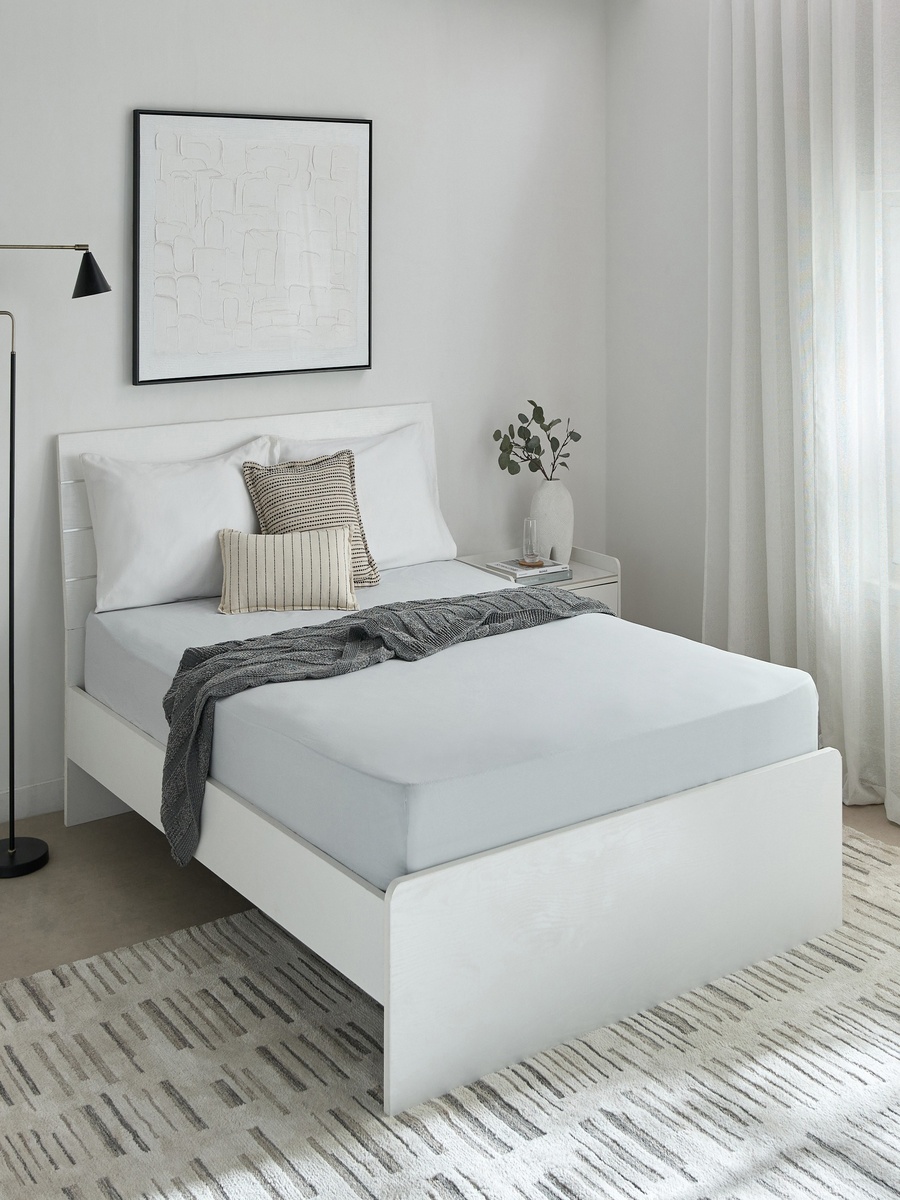 Essential Cotton Queen Fitted Sheet - 150x200+36 cm