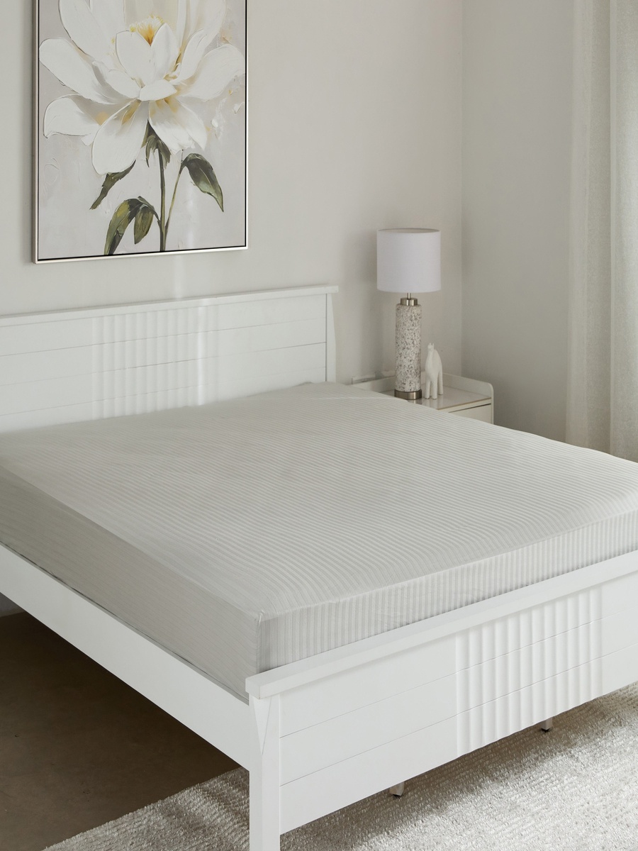 Hamilton Satin Striped Super King Fitted Sheet - 200x200+36 cm